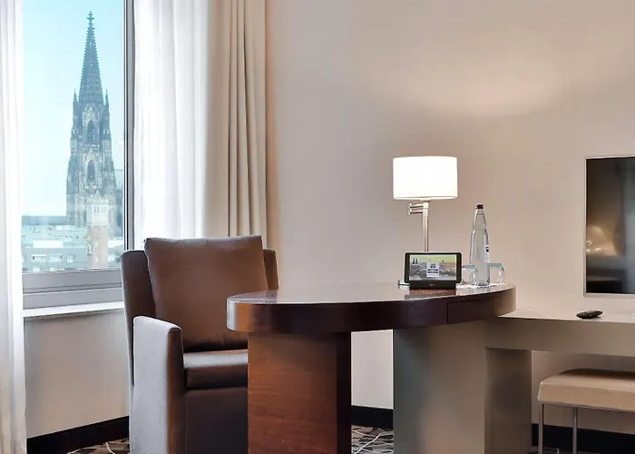 Otel Dorint Am Heumarkt 4*