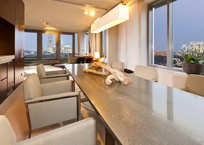 Otel Dorint Am Heumarkt Köln