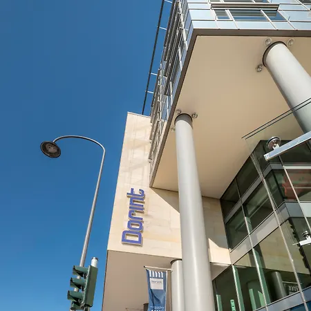 Dorint Am Heumarkt Hotel 4*