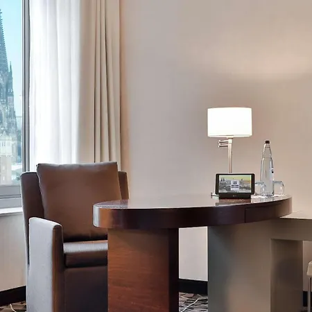 Otel Dorint Am Heumarkt 4*