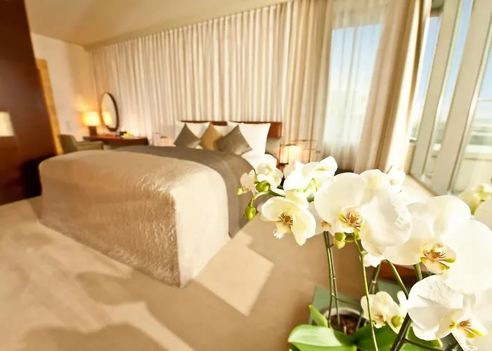 科隆干草市场多林特酒店 4* 科隆