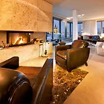 Dorint Am Heumarkt Hotel 4*