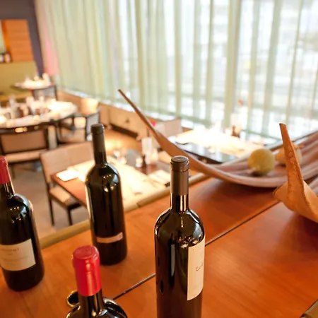 Ξενοδοχείο Dorint Am Heumarkt