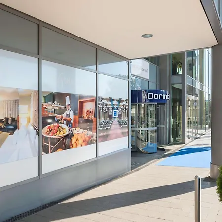 Dorint Am Heumarkt Hotel 4*
