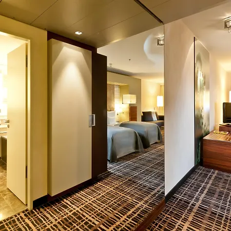 Dorint Am Heumarkt Κολωνία