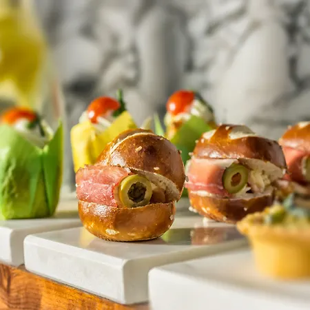 도린트 암 호이마르크트 호텔 4*