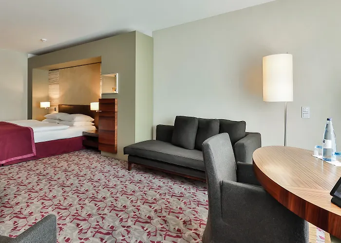 科隆干草市场多林特酒店 4* 科隆