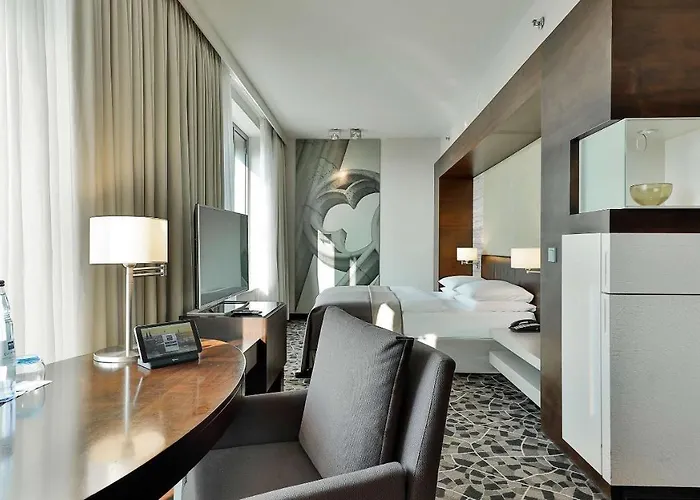 科隆干草市场多林特酒店