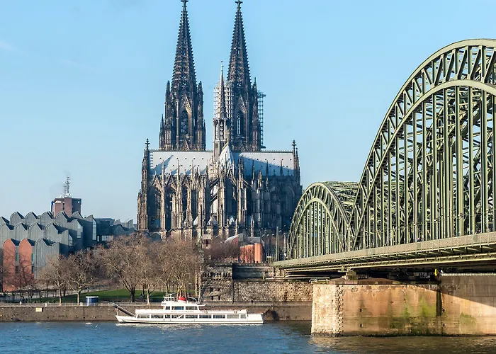 科隆干草市场多林特酒店 酒店