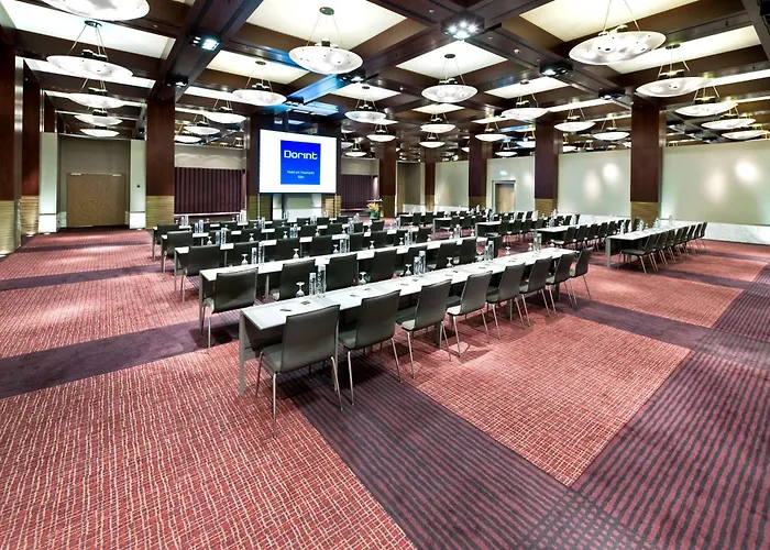 Dorint Am Heumarkt Hotel Cologne